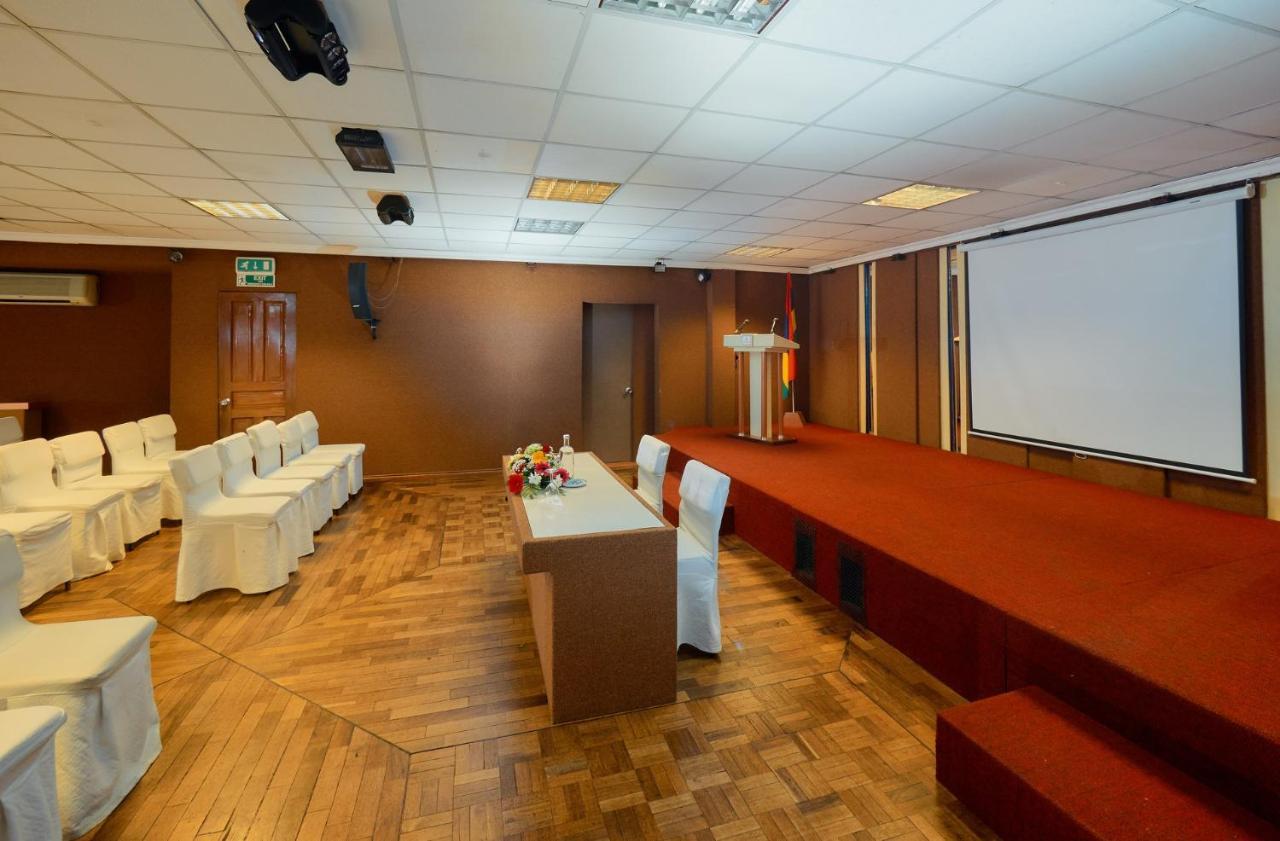 Gold Crest Hotel Quatre Bornes Ngoại thất bức ảnh
